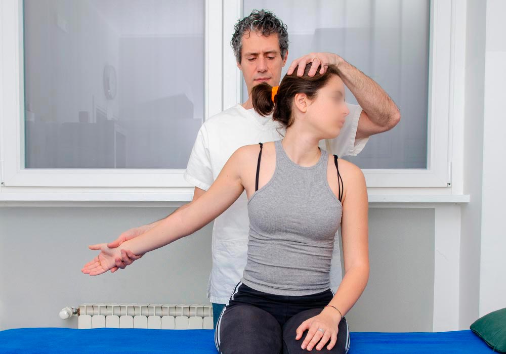 Dolori muscolari con l'osteopata Andrea Retta a Legnano